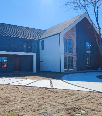 Lakeview Estate